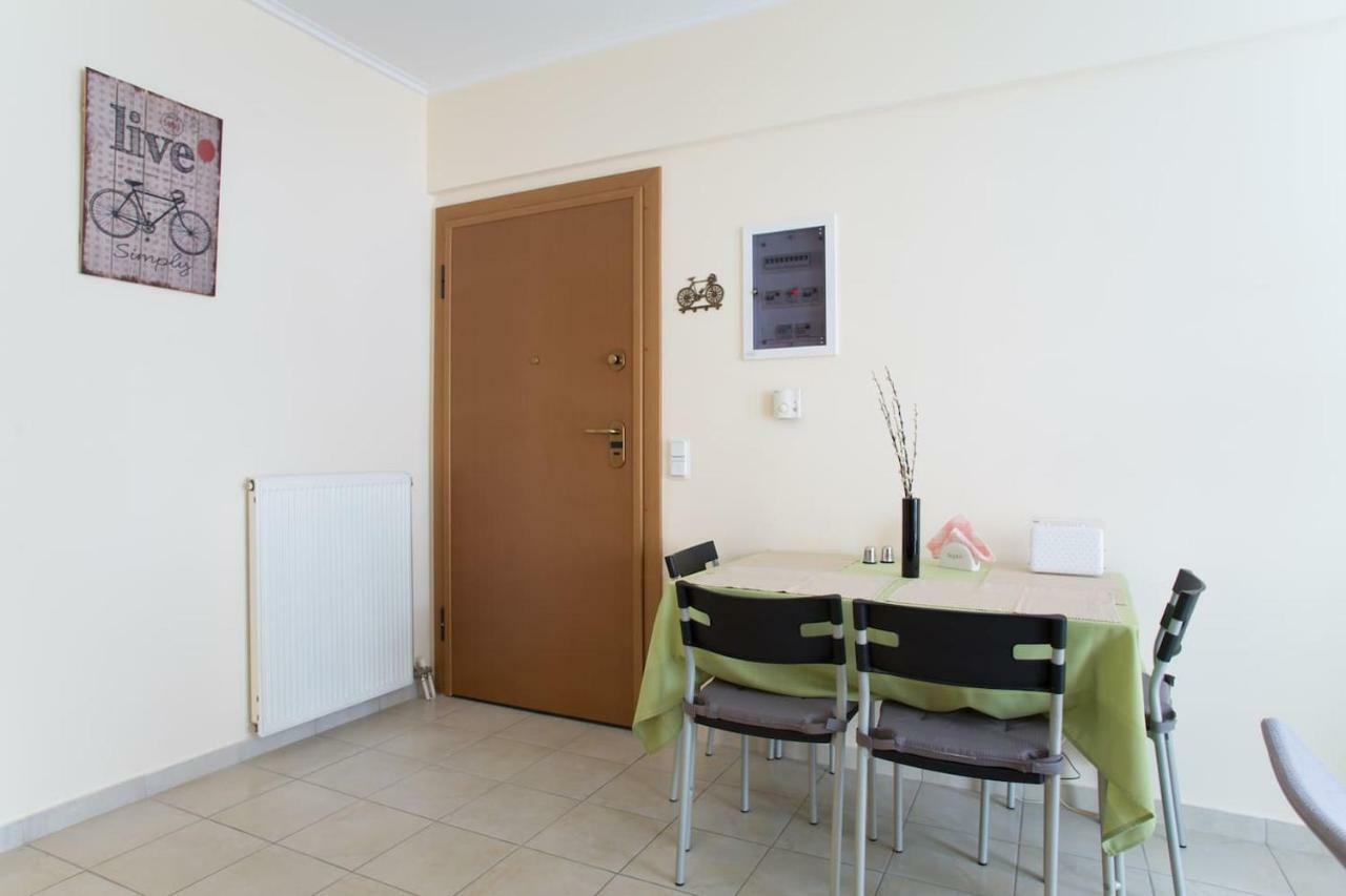 Melina'S Apartment By The Tube Athens Exterior photo